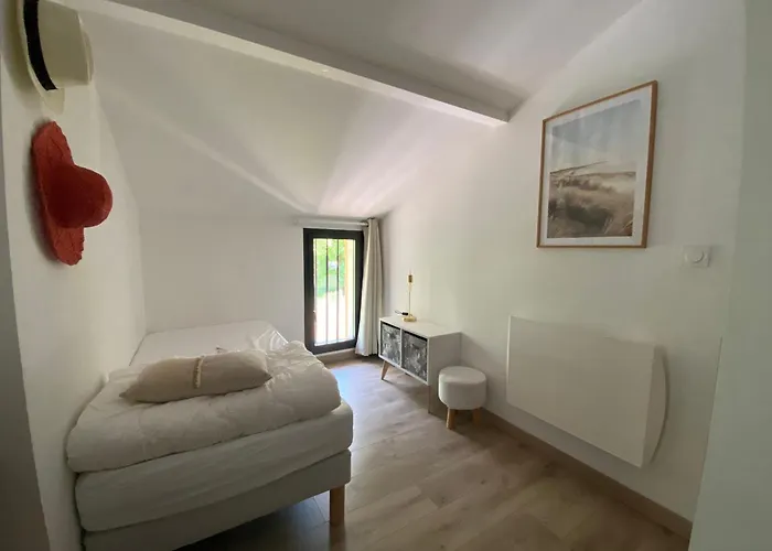 Cala Terrasse, A 4km De La Premiere